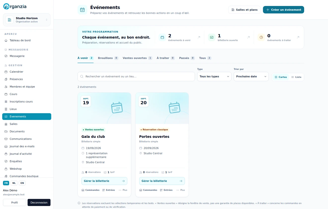 Organisation des événements et accès à la gestion des réservations.